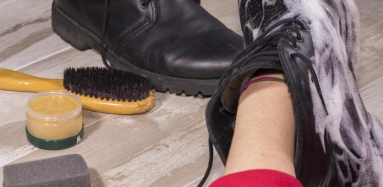 HERRAMIENTAS PARA EL CUIDADO DE LOS ZAPATOS