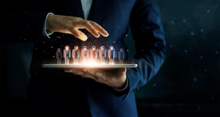 ¿Cómo Se Distribuye El Poder En Una Sociedad?